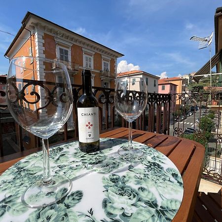Ca Nell'Umbertino - A 150 Mt Dalla Stazione 라스페치아 외부 사진